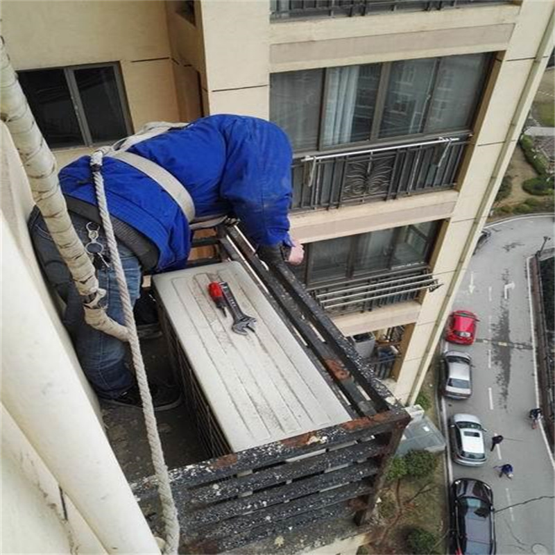 深圳湾别墅柜机空调跳闸维修